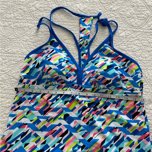 NWT Women’s Blue Printed Go Gossip Swim Tankini Top - Sz L - Picture 13 of 16